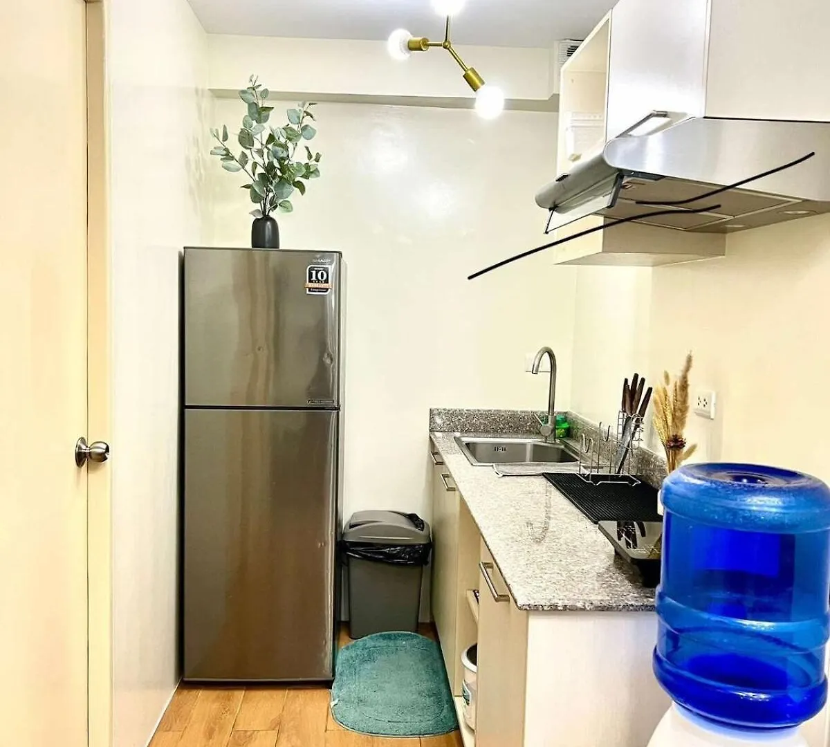 Seawind Condominium Near Airport Building 4 Davao City